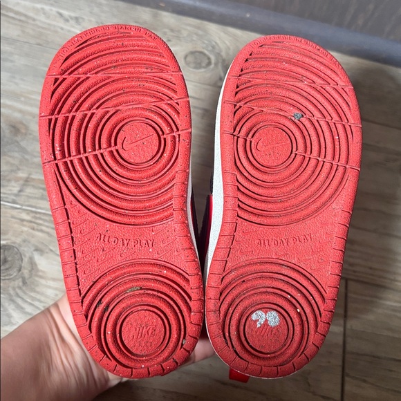 Nike Toddler Size 8 Court Borough Low Recraft Sneaker Red & Black - Picture 6 of 7